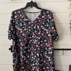 Chic Floral V-Neck Blouse - Navy and Red